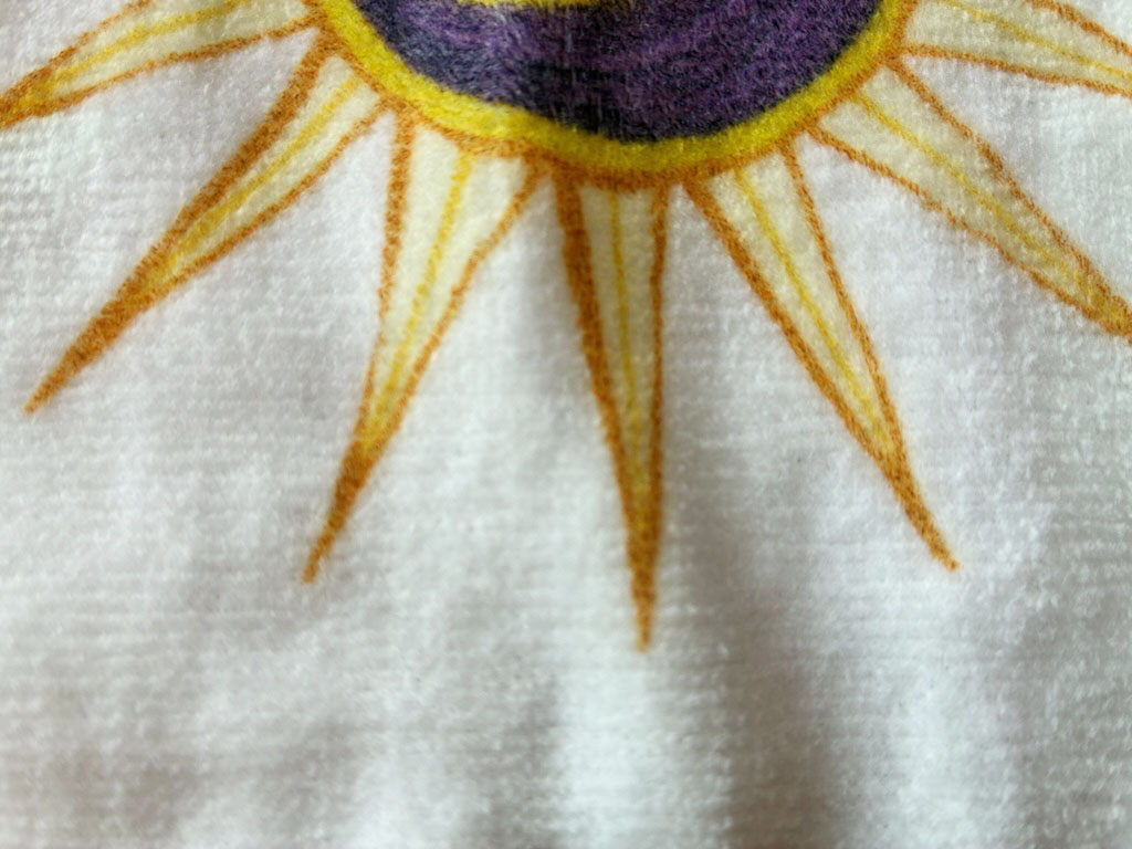 顔料　少し表面硬いですが真っすぐな線もプリントできます