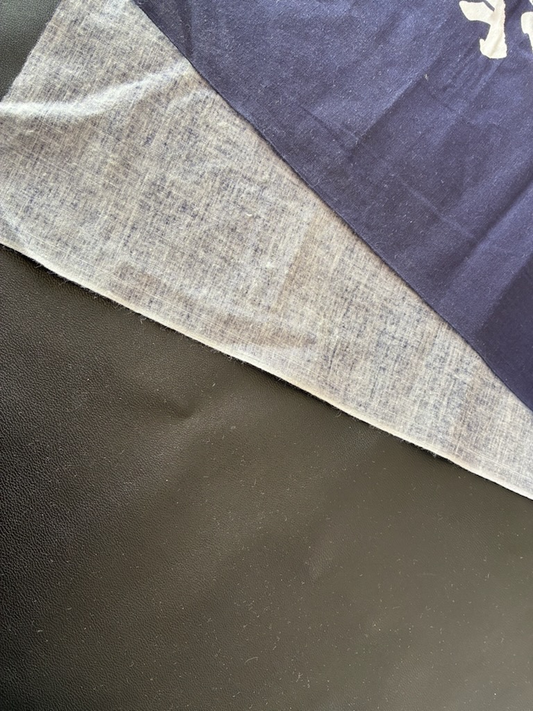 裏側は白いままです