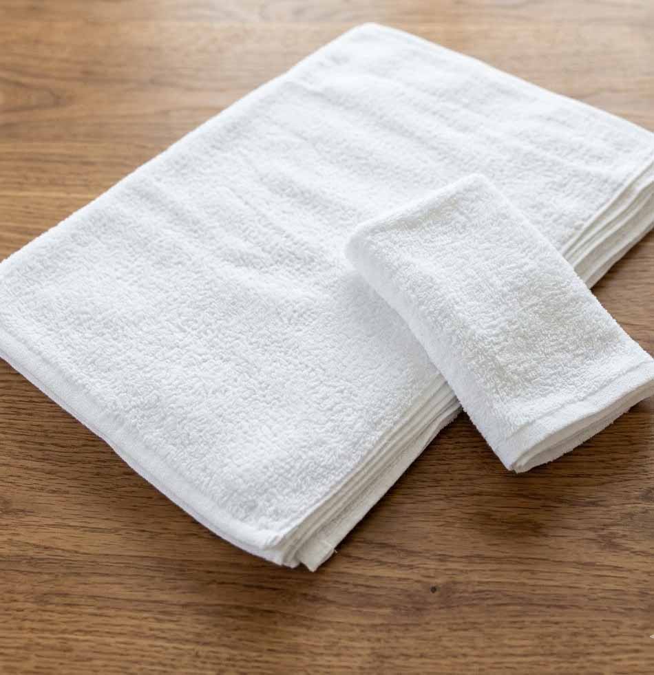 海外製白タオル