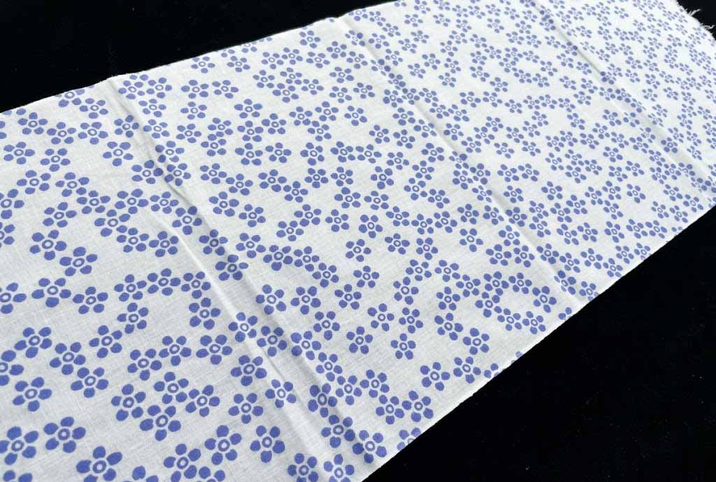 小花（ブルー）