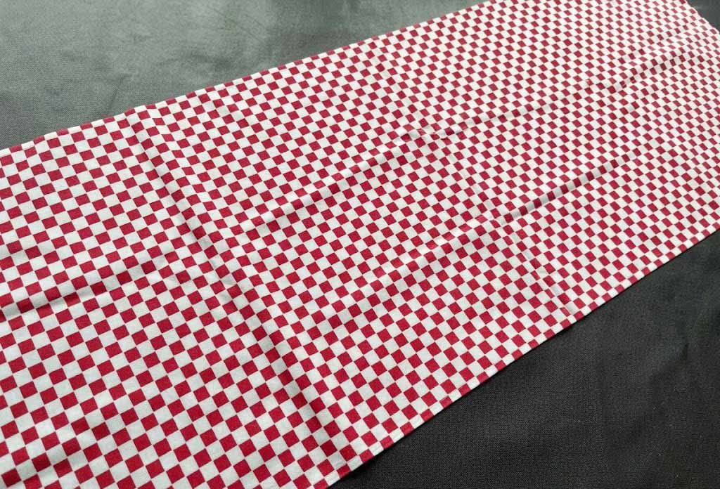 市松柄（エンジ）