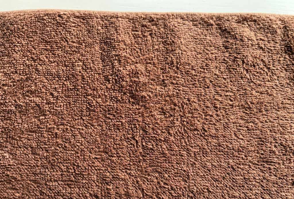 業務用こげ茶タオル
