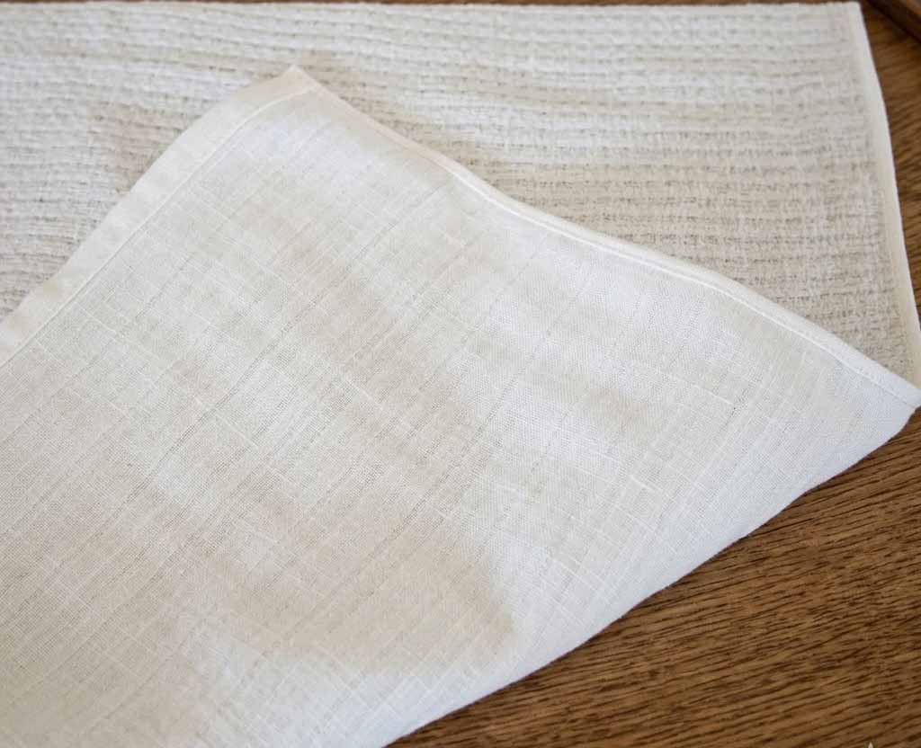 2重ガーゼフェイスタオル裏側